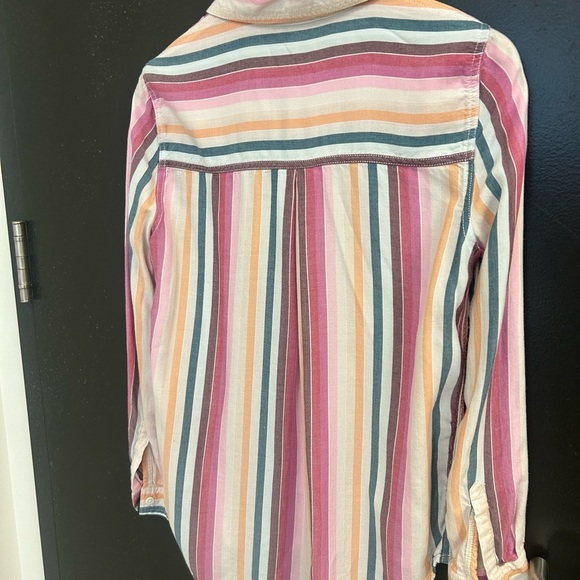 Beachlunchlounge XS striped blouse EUC - Picture 4 of 10